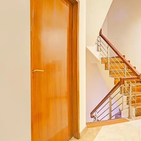 Hotel O By Oyo Sector 45 Formerly Manyavar-3